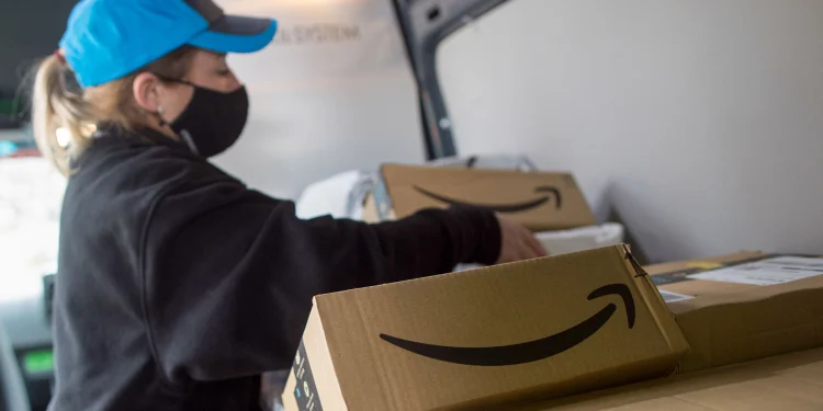 Amazon Overtime Pay Controversy Resolved: Thousands Of California Workers to Receive $3 Million Compensation After Class Action Lawsuit