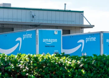 Californians Will Get $565.43 Each As Part Of The $3.6 Million Amazon Settlement, And Alaskans Will Get $1,650 PFD