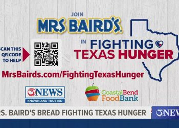 Mrs. Baird's Bread fights Texas hunger with 10,000 loaves of fresh bread.