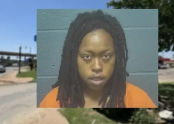 OKC woman allegedly assaults Sonic employee with knife over order