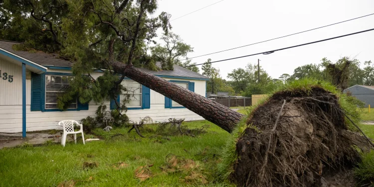 FEMA funds $750 for households affected by Hurricane Beryl