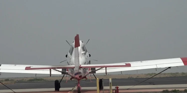 Firefighting air tanker returning from retardant drop crashes, pilot killed in Eastern Oregon