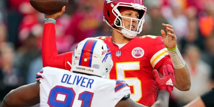 Social Media Blames the Buffalo Bills After Jaw-Dropping Video Leaks of Patrick Mahomes Connecting with His Special New Target