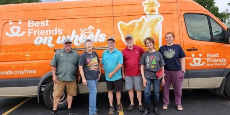 A $25,000 Grant From Petsmart Charities Is Given To Central Arkansas Rescue Transport To Help In The Transportation Of Homeless Pets