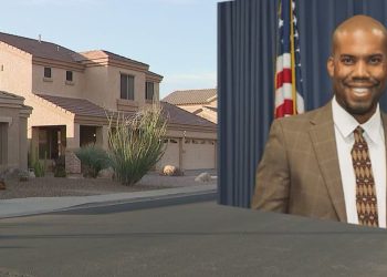 Detective claims he ‘snapped and strangled his wife to death.’ He then left her body at home with the kids and fled