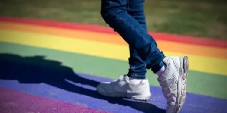 Virginia AG joins suit trying to restrict West Virginia girl from spot on track team