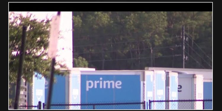 Houston delivery driver allegedly steals $11K worth of Amazon packages from warehouse