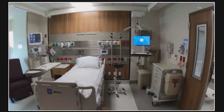 Texas hospitals will be required to inquire about patients' citizenship status