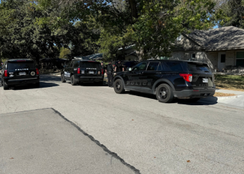 Fugitive with Multiple Warrants Captured After Dramatic Foot Chase in White Settlement, Texas