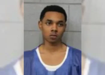 2 arrested after string of Facebook Marketplace armed robberies in KC