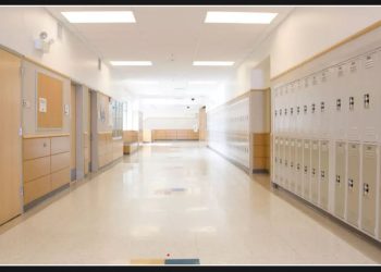 Black Teacher in High School Faces Mob of Trump Supporters, Students Harassed