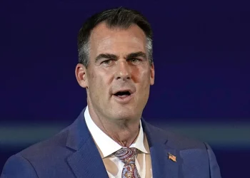 Oklahoma Launches Plan to Deport Criminal Immigrants, Aims to Lead Trump's Mass Deportation Effort