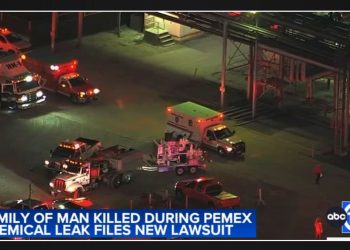 Lawsuit filed after family alleges negligence in contractor's death due to chemical leak at Pemex Deer Park refinery - ABC13 Houston