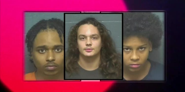 Mother Of Metro Murder Victim Speaks Up After Judge Dismisses Suspects' Cases, Released From Jail