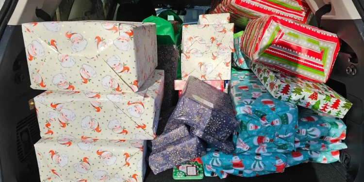 Oklahoma driver sentenced after police find 40 pounds of meth gift-wrapped like Christmas presents
