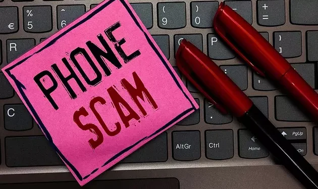 Texas Women Warned About New Text Scam: "Wrong Number" Messages Are Not What They Seem