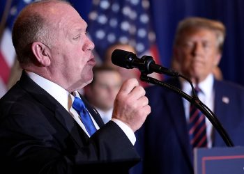 Trump’s ‘border czar’ promises mass deportations during visit to Texas border