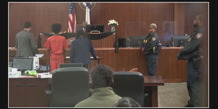 Two Lamar High School students arrested for possessing firearms, Houston ISD confirms