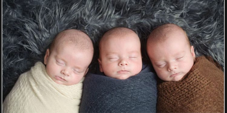 Woman declared dead during childbirth miraculously wakes up in hospital to discover she has given birth to triplets