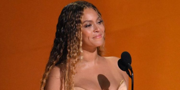 World reacts to shocking Beyoncé announcement