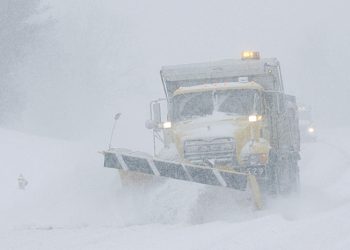 12 MORE Inches Coming on Monday to New York State