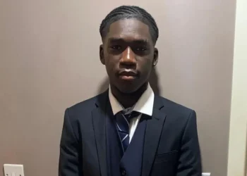 18-Year-Old Sentenced to Dubai Prison for Sleeping with 17-Year-Old Begs to Be Released: 'Let Me Go Home'