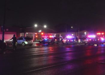 2 teens killed, 4 hurt in shooting at 'makeshift club' in north Houston, police say