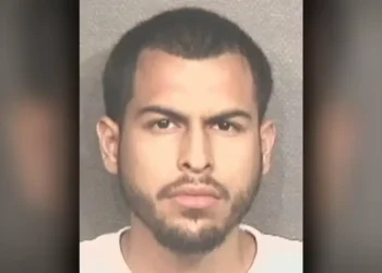 29-year-old man who shot 16-year-old girlfriend to death because she no longer wanted to be with him sentenced to prison