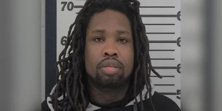 4-months-pregnant mother of 2 died in front of her kids after her boyfriend she had been arguing with earlier grabbed a gun from the shelf and shot her in the head; boyfriend sentenced