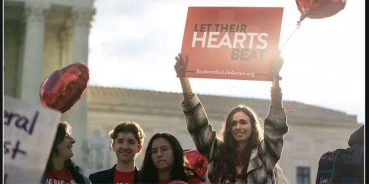 A Potential Loophole in the Texas Abortion Ban Has Been Discovered
