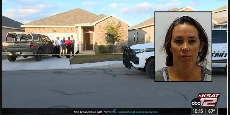 Attempted kayak escape after allegedly shooting husband leads to woman's arrest