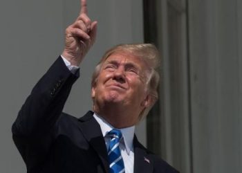 Donald Trump Calls On Feds To Either Explain The Mystery Drones Or Shoot Them Down