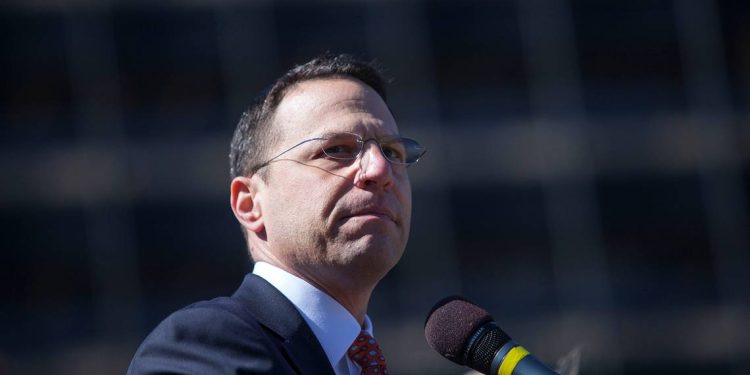 Pa. Gov. Josh Shapiro is part of a rising group of Democrats who are proudly showing their faith