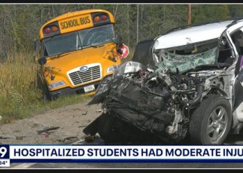 Police say 19-year-old woman was using Snapchat prior to bus crash