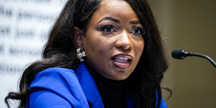 Rep. Jasmine Crockett Calls Out GOP Claims About Census Bias