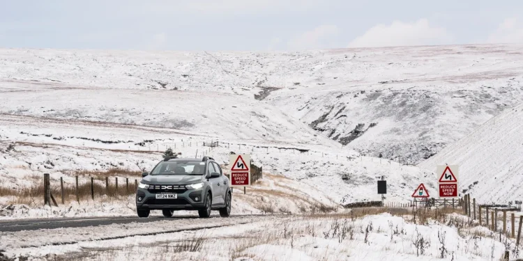 Saudi Arabia braces for extreme cold as temperatures plunge to -3°C