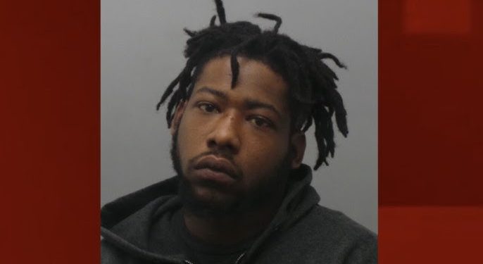 St. Louis man crashes into taxi, robs and assaults driver, charges state