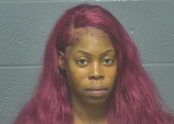 Witnesses allege mother attempts to abandon child at NW OKC gas station