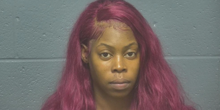 Witnesses allege mother attempts to abandon child at NW OKC gas station