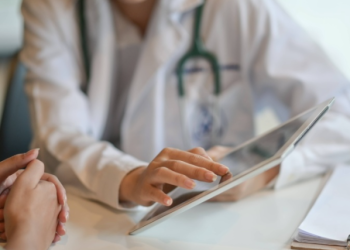 Texas Leads Nation in Uninsured Residents, Lawmakers Look for Creative Health Solutions