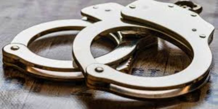 Man Attempts To Drive His Vehicle Off The Tow Truck To Evade Arrest