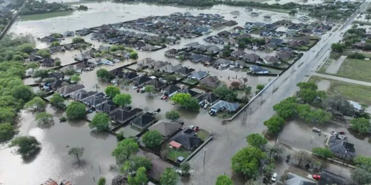 3 Dead And Over 200 Rescued In South Texas After Severe Storms Cause Flooding