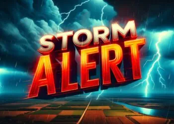 ArkLaTex to Ohio Valley Storm Alert: Strong Tornadoes and High Hail anticipated Until 6 AM Monday