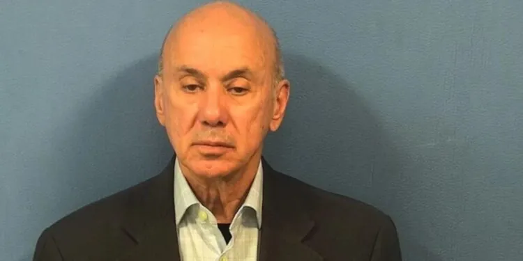 Former Glendale Heights Attorney Leonard Defranco Sentenced To 6 Years In Prison For Identity Theft Involving Ex-girlfriend