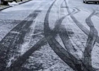 Parts of Pennsylvania are under an advisory for snow and ice overnight until Monday morning