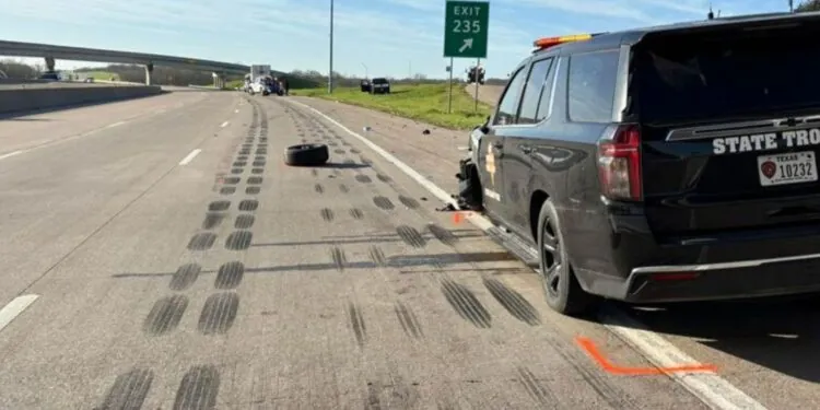 Texas Highway Patrol Troopers Injured Following Their Patrol Car Struck On Interstate 45