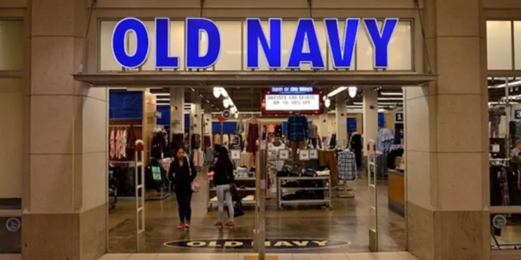 2 Connecticut Women Placed On Bail After Allegedly Stealing Thousands Of Dollars In Products From Stores In Massachusetts And New York