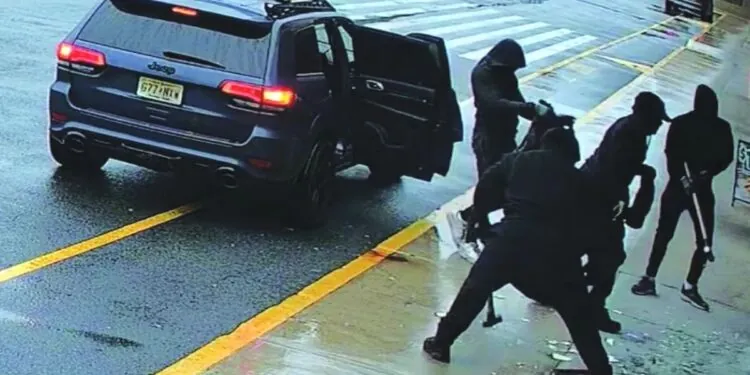 2 People Charged In $1.7 Million Robbery