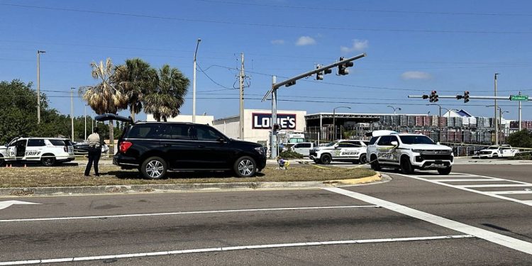 Hillsborough Deputies Shoot And Kill Man In Public Wearing Heavy Military Gear
