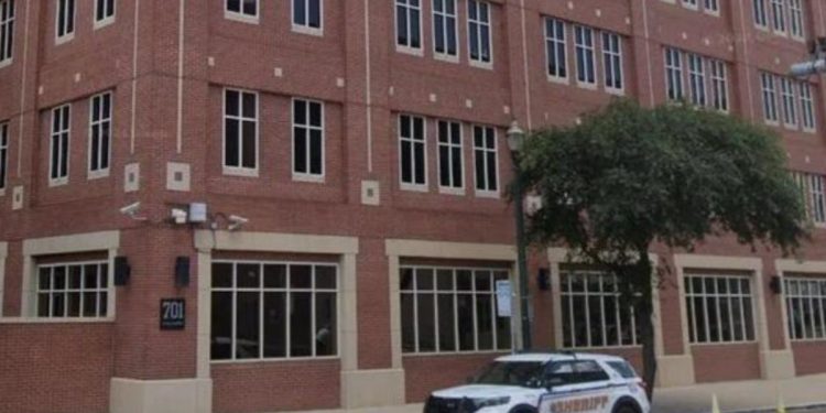 Man Apprehended for DWI Dies Hours Following Booking into Harris County Jail